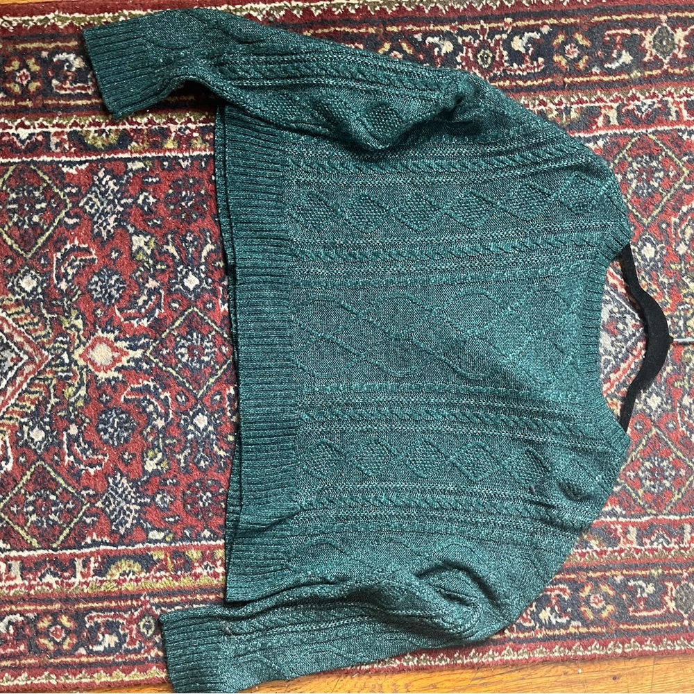 American Eagle Sweater - Picture 4 of 4